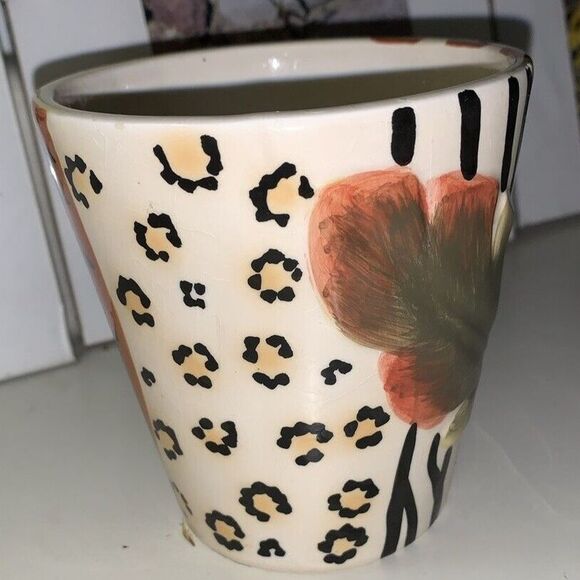 Unused Ceramic Rain Forest-like Elephant Mug - Picture 2 of 5